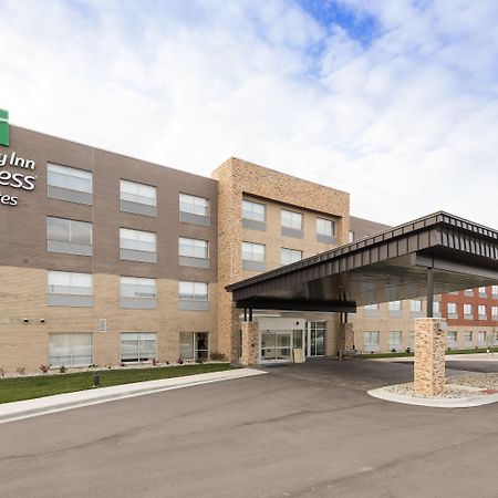 Holiday Inn Express & Suites - Auburn By Ihg Экстерьер фото