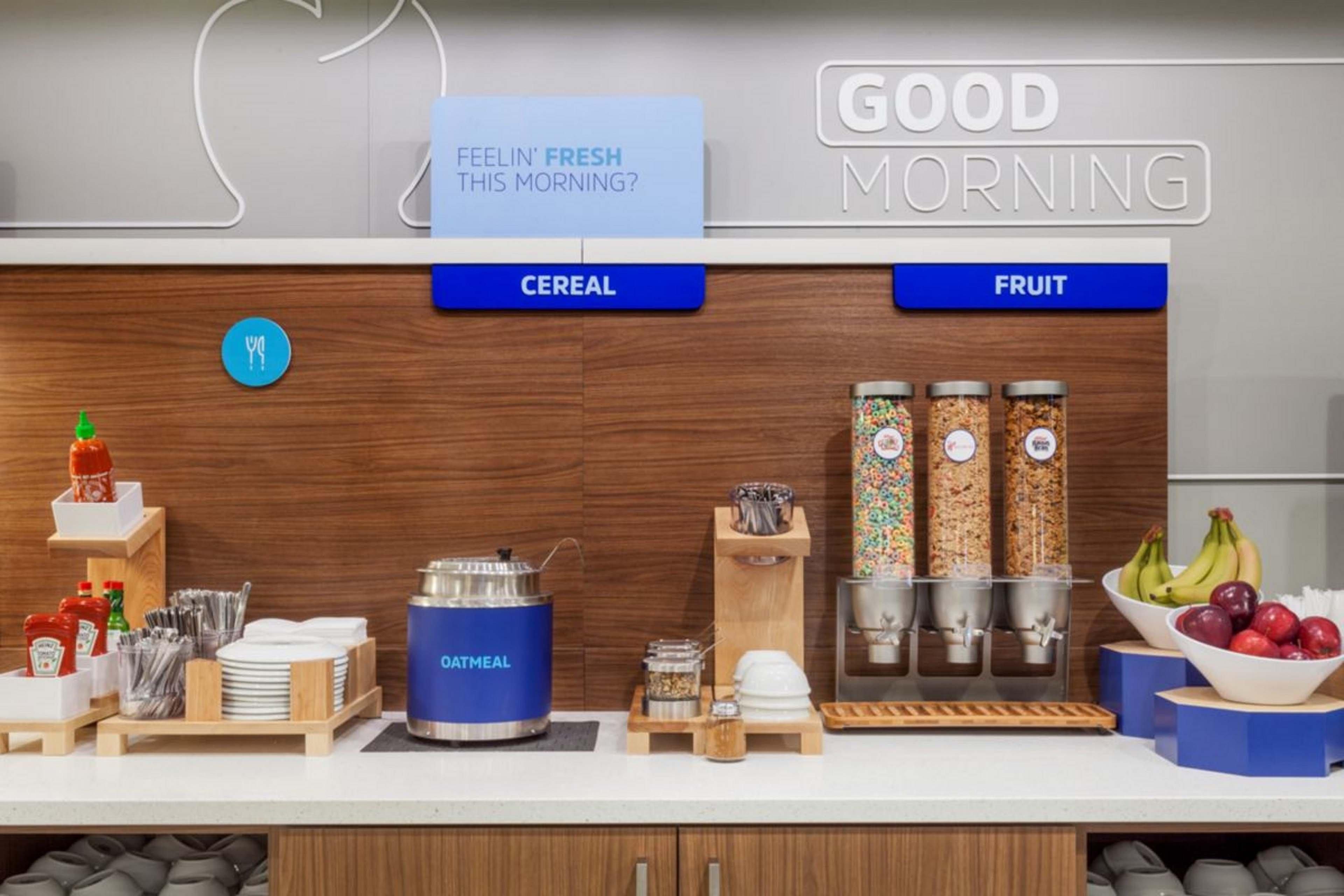 Holiday Inn Express & Suites - Auburn By Ihg Экстерьер фото