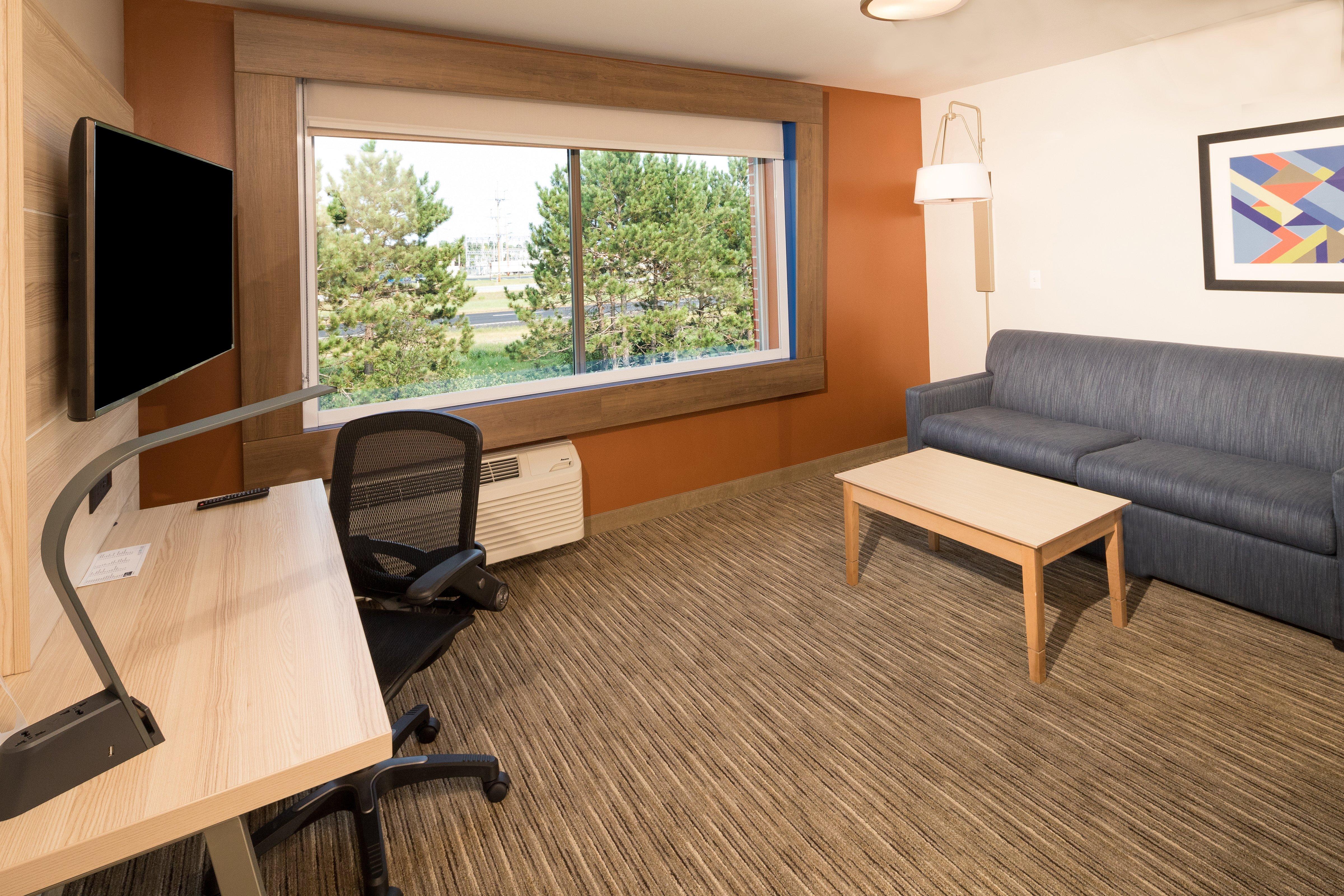 Holiday Inn Express & Suites - Auburn By Ihg Экстерьер фото